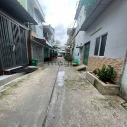 Nhà  hẻm 106/1/ Đình Nghi Xuân, DT: 40m2, 2 lầu, ST. Gía: 4.4 tỷ.