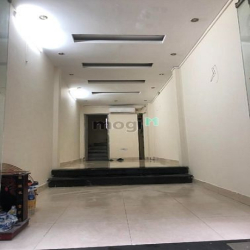 Nhà mặt phố kinh doanh khủng, bán nhà phố Yên Phụ 35m,6tầng, 9,5 tỷ