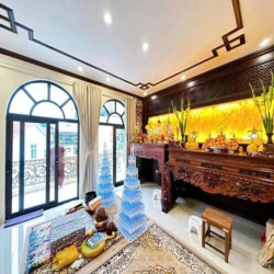 Yên Lạc ô tránh 168m2, 7 tầng thang máy, mặt tiền 7m sổ đỏ đẹp 46 tỷ