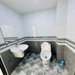 Bán nhà hẻm 6m thông tứ phía Phan Huy Ích, P.12, 4 x 15 giá 4.78 tỷ tl