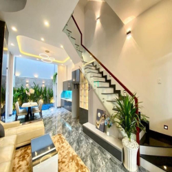 Siêu phẩm! Xe hơi vào nhà Nguyễn Xí Bình Thạnh 52m2 chỉ 8,11 Tỷ