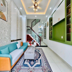 Bán Nhà Phố Đẹp Đường Nguyễn Duy Cung, Phường 12, Quận Gò vấp