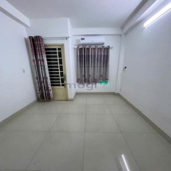 Bán gấp nhà 5 tầng lầu Hẻm thông - 129/12F Nguyễn Trãi, P.2, Q.5