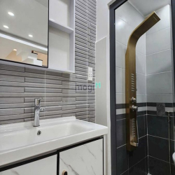 Bán nhà tuyệt đẹp đường Bàn Cờ, p3, Quận 3, 65m2, 2tỷ 3, sổ riêng.