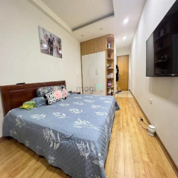 Bán Nhà Gấp **Thượng Thanh**, 48 M2, Ô Tô Đỗ Cửa Nhà, Giá 6,1 Tỷ