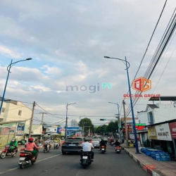 Bán nhà phường Hiệp Hòa hẻm 77 Đặng Văn Trơn sổ hồng 111m2 giá 3,9 tỷ