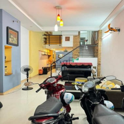 Bán nhà Hoàng văn Thụ phường 4 Tân Bình 4.1m x20m 3 tầng BTCT