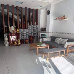Bán nhà đẹp MTNB khu Tên Lửa 4x22,5m 3 tầng - SÁT C/VIÊN - GẦN NHÀ THỜ