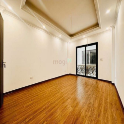 Siêu Phẩm - Bán Nhà Phố Kim Ngưu HBT HN 33m² x 5 Tầng 7,5 tỷ