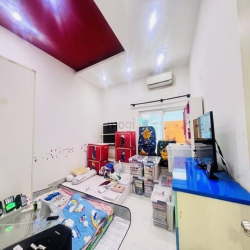 Bán nhà CMT8 Quận 3 giáp quận 1 hẻm nhựa oto 160m2 chỉ 17 tỷ thương lư