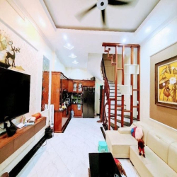 +Siêu Phẩm-Cực Hiếm-Mặt Phố-Lô góc-KING DOANH SẦM UẤT.