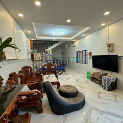 Bán nhà Hoàng Hoa Thám P7, Bình Thạnh, 2 Tầng 44m2 (4x11m), chỉ 5.1 tỷ