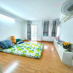 Bán nhà hẻm xe hơi sát mặt tiền Nguyễn Tư Giản, P.12, 4,8 x 12 giá 5.4