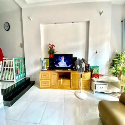Tuyệt Phẩm Chuẩn Chỉnh Nhà Phan Văn Trị 81.2m2 (4x21m) 5Tầng , Hẻm 8m