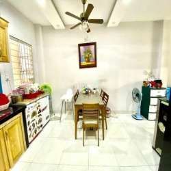 Tuyệt Phẩm Chuẩn Chỉnh Nhà Phan Văn Trị 81.2m2 (4x21m) 5Tầng , Hẻm 8m
