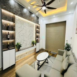 Chủ gửi em bán giá 2ty660 còn TL nhà MT đường Hoa Phượng P2 Phú Nhuận