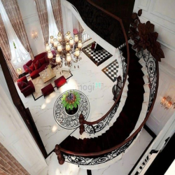 Bán Nhà Nguyễn Văn Hưởng, Thảo Điền, Dt: 780m2 ( 16.2m x 48m)  3 lầu.