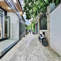 BÁN GẤP!!Nguyễn Văn Quá,P.Đông Hưng Thuận,Q12.74m2.2tỷ900$.Sổ Sẵn
