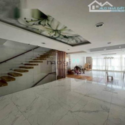 Bán gấp nhà HXH Đ. Trần Quốc Thảo, P7, Quận 3, 78m2, 2tỷ750, sổ riêng
