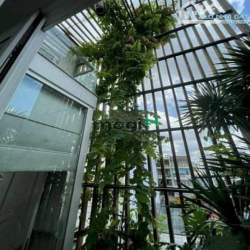 Bán gấp nhà HXH Đ. Trần Quốc Thảo, P7, Quận 3, 78m2, 2tỷ750, sổ riêng