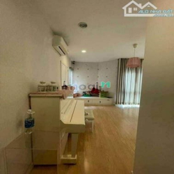 Bán gấp nhà HXH Đ. Trần Quốc Thảo, P7, Quận 3, 78m2, 2tỷ750, sổ riêng