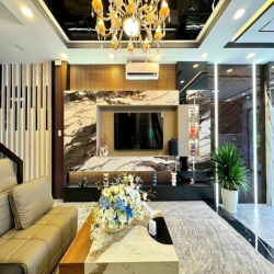 Nhà phố hiện đại KDC Nam Long Quận 7 - Vị trí ngay công viên - gara xe