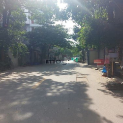 Bán gấp! Tòa nhà DV 95m2, 7 tầng Chu Huy Mân, ô tô tránh, chỉ 16.5 tỷ.