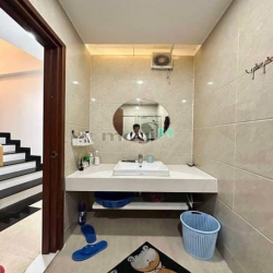 Nhà Vip Bình Thạnh- Lê Quang Định- Xe Hơi Đến Nhà