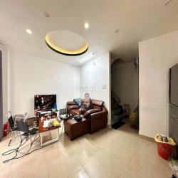 Nhà Vip Bình Thạnh- Lê Quang Định- Xe Hơi Đến Nhà