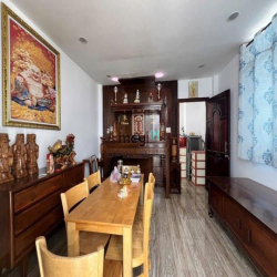 Bán căn nhà An Dương Vương Bình Trị Đông Bình Tân 90m2 giá 3t400 SHR