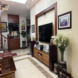 Bán Biệt thự view hồ tại Bồ Đề- Long Biên, DT 131m, sổ vuông, chỉ 26tỷ