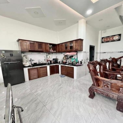 Nắm chủ, bán nhà cấp 4 đường Dương Đình Hội, P. PLB, Q9, DT 65m2 920tr