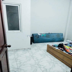 Q12 1/ Hẻm 7m HUỲNH THỊ HAI 4 tầng đúc,4x15 sổ a4 giá tl