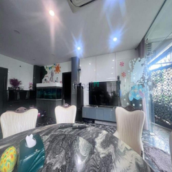Căn góc 104m2(11x11m) đường 7m 4 tầng btct 554m2 xd Minh Phụng, Q11