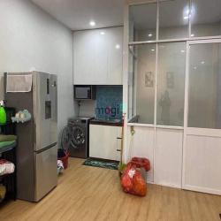 Bán nhà 2MT Điện Biên Phủ Phường 15 Quận Bình Thạnh, DT 5,5 x 25m