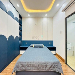 Bán nhà 4x34m2 đường Nguyễn Văn Đậu P11 Bình Thạnh, hẻm xe tải 8 mét
