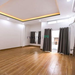 [BÁN]Nhà đẹp Trần Xuân Soạn, nở hậu 4,3m gần Sunrise city, KDCHim Lam