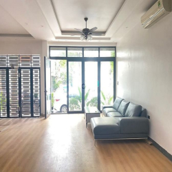 Sẵn dòng tiền khu PL vỉa hè rộng thang máy trung tâm Ba Đình 103m 34tỷ