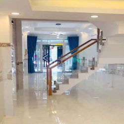 Bán nhà hẻm xe hơi Quang Trung, P8, GV, 3.3 x 16, giá: 4.43 tỷ TL