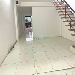 HOT! Nhà 1 lầu mặt tiền hẻm xe hơi Huỳnh Tấn Phát, Phú Mỹ, Quận 7