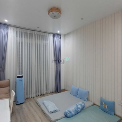 Nhà đẹp. Ngang 8m Mặt tiền giáp Lê Quang Định Gò Vấp 160m2 chỉ 12,99tỷ