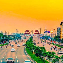 Bán nhà mặt tiền rẻ bề ngang rộng  (11x5,5) 201 PHẠM VĂN ĐỒNG Gò Vấp