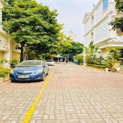 Bán Biệt Thự ViLa Tô Hiệu Hà Đông. DT 171M2. 3 Tầng. Mặt Tiền 10M