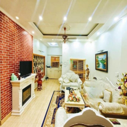 Bán Biệt Thự ViLa Tô Hiệu Hà Đông. DT 171M2. 3 Tầng. Mặt Tiền 10M