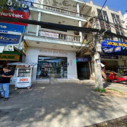 Nhà trệt 4 lầu mặt tiền 30/4 đoạn chợ Xuân Khánh, Ninh Kiều, Cần Thơ