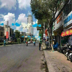 Nhà trệt 4 lầu mặt tiền 30/4 đoạn chợ Xuân Khánh, Ninh Kiều, Cần Thơ