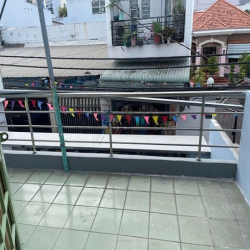 Chọn lọc nhà đất hàng ngộp, hẻm xe hơi 5 đến 6 tỷ, Quận 7.