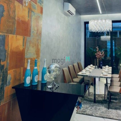Bán căn biệt thự liên kế mỹ thái 7*18m, 2 lầu, nội thất cơ bản, quận 7