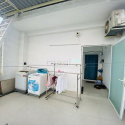 Bán gấp nhà 8 phòng ngủ HÒA HẢO Q10 - Doanh thu 50tr/th HXH