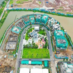 Mua Dinh Thự The Rivus liên hệ em Nhi Khải Hoàn Land nhé ạ